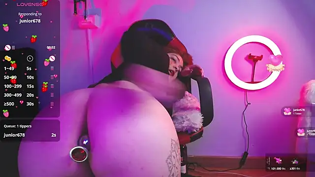 Layna cold online show from 02-15-25, 11:28