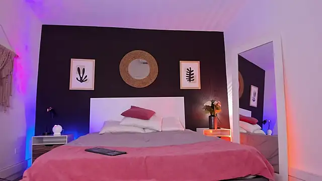 VioletPaket online show from 09-20-25, 01:34