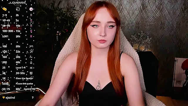 Snapshot of Emma_Chery chatting on 12-27-24, 07:46 Emma Chery online show from 12-27-24, 07:46