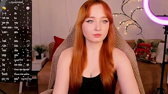 Snapshot of Emma_Chery chatting on 01-09-25, 05:44 Emma Chery online show from 01-09-25, 05:44