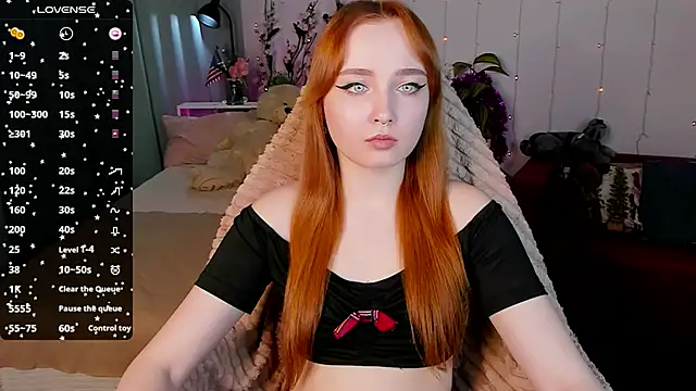 Snapshot of Emma_Chery chatting on 01-15-25, 11:43 Emma Chery online show from 01-15-25, 11:43