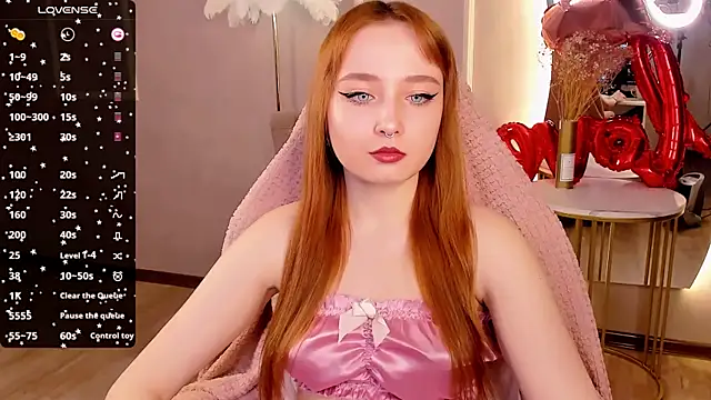 Snapshot of Emma_Chery chatting on 02-06-25, 05:35 Emma Chery online show from 02-06-25, 05:35