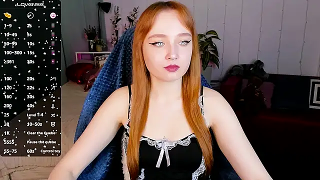 Snapshot of Emma_Chery chatting on 02-11-25, 08:48 Emma Chery online show from 02-11-25, 08:48