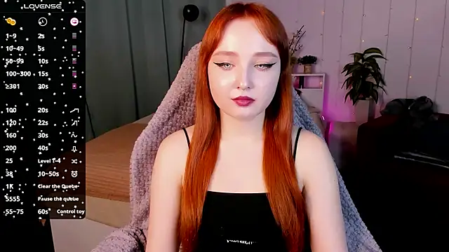 Snapshot of Emma_Chery chatting on 02-27-25, 09:22 Emma Chery online show from 02-27-25, 09:22