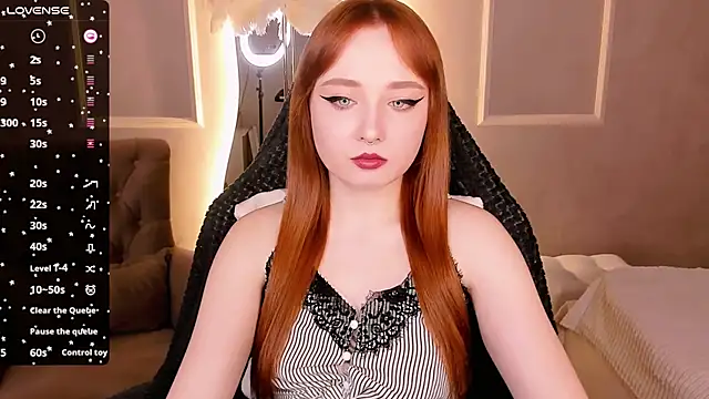 Snapshot of Emma_Chery chatting on 03-07-25, 09:07 Emma Chery online show from 03-07-25, 09:07