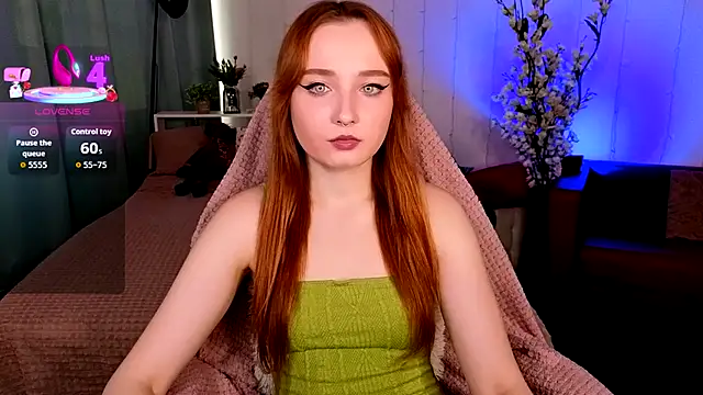 Snapshot of Emma_Chery chatting on 10-01-25, 05:46 Emma Chery online show from 10-01-25, 05:46