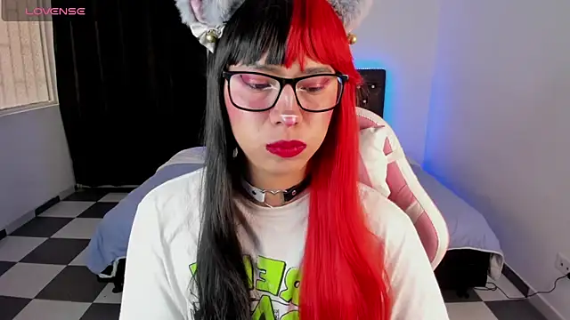 paula kawaiifu  online show from 01-16-25, 05:23