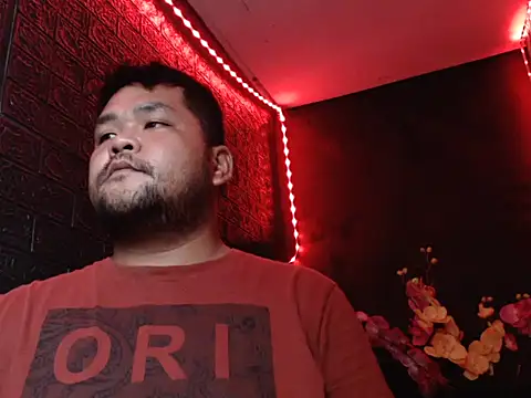 Snapshot of sydneyken chatting on 10-13-25, 12:16 sydneyken online show from 10-13-25, 12:16