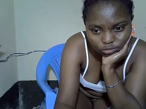 Snapshot of sexy_camara4 chatting on 10-25-25, 09:53 sexy camara4 online show from 10-25-25, 09:53