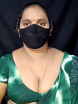 Snapshot of vintage-vibs chatting on 01-09-25, 05:44 vintage-vibs online show from 01-09-25, 05:44