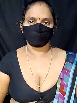 Snapshot of vintage-vibs chatting on 01-12-25, 10:33 vintage-vibs online show from 01-12-25, 10:33