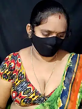 Snapshot of vintage-vibs chatting on 01-22-25, 05:59 vintage-vibs online show from 01-22-25, 05:59