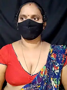 Snapshot of vintage-vibs chatting on 01-26-25, 12:11 vintage-vibs online show from 01-26-25, 12:11