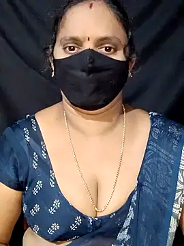 Snapshot of vintage-vibs chatting on 01-27-25, 04:52 vintage-vibs online show from 01-27-25, 04:52