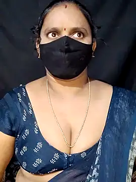 Snapshot of vintage-vibs chatting on 01-27-25, 12:16 vintage-vibs online show from 01-27-25, 12:16