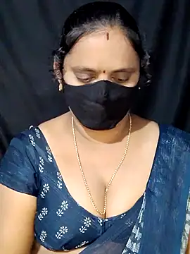 Snapshot of vintage-vibs chatting on 01-27-25, 05:48 vintage-vibs online show from 01-27-25, 05:48