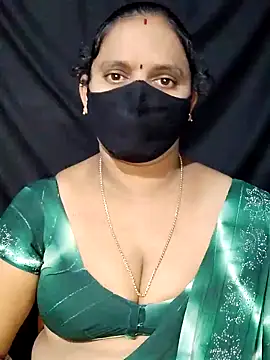 Snapshot of vintage-vibs chatting on 02-05-25, 03:23 vintage-vibs online show from 02-05-25, 03:23