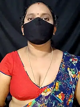 Snapshot of vintage-vibs chatting on 02-19-25, 06:00 vintage-vibs online show from 02-19-25, 06:00