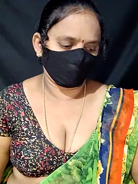 Snapshot of vintage-vibs chatting on 02-21-25, 11:22 vintage-vibs online show from 02-21-25, 11:22