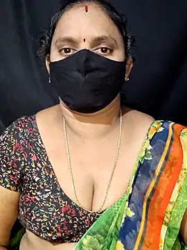 Snapshot of vintage-vibs chatting on 02-21-25, 05:53 vintage-vibs online show from 02-21-25, 05:53