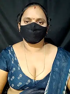 Snapshot of vintage-vibs chatting on 02-24-25, 05:53 vintage-vibs online show from 02-24-25, 05:53