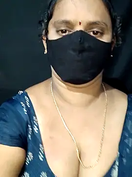 Snapshot of vintage-vibs chatting on 03-03-25, 05:50 vintage-vibs online show from 03-03-25, 05:50