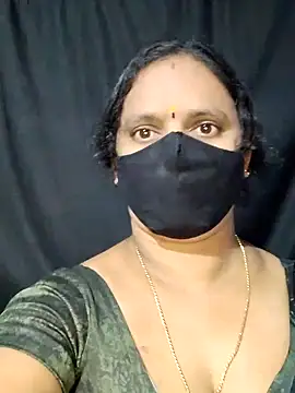 Snapshot of vintage-vibs chatting on 03-09-25, 04:16 vintage-vibs online show from 03-09-25, 04:16