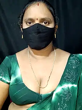 Snapshot of vintage-vibs chatting on 03-22-25, 05:41 vintage-vibs online show from 03-22-25, 05:41