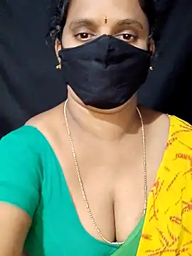 Snapshot of vintage-vibs chatting on 09-12-25, 06:24 vintage-vibs online show from 09-12-25, 06:24