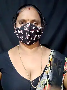 Snapshot of vintage-vibs chatting on 09-13-25, 08:03 vintage-vibs online show from 09-13-25, 08:03