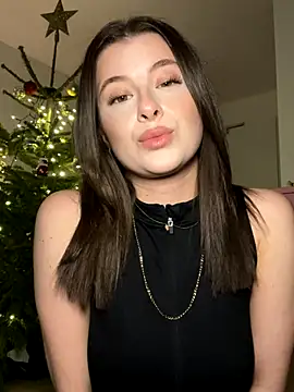 Mia-Minou online show from 12-21-25, 02:57