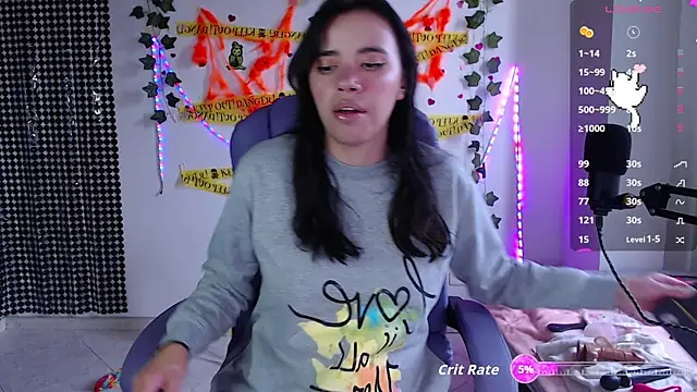 Snapshot of sophie_north chatting on 10-27-25, 09:08 sophie north online show from 10-27-25, 09:08