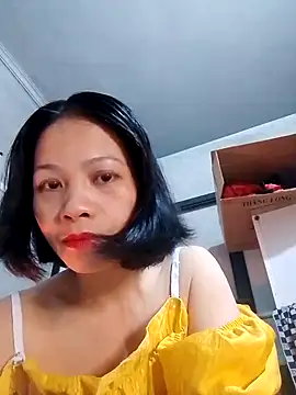 Snapshot of Aninyin22 chatting on 02-03-25, 12:04 Aninyin22 online show from 02-03-25, 12:04