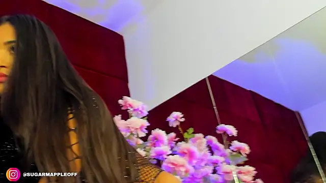 Snapshot of Alexxa chatting on 10-02-25, 05:25 Alexxa online show from 10-02-25, 05:25