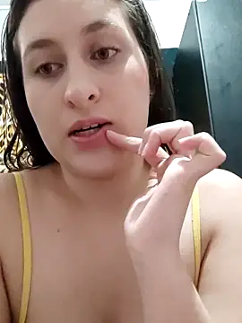 dulccemaria24 online show from 03-15-25, 06:10