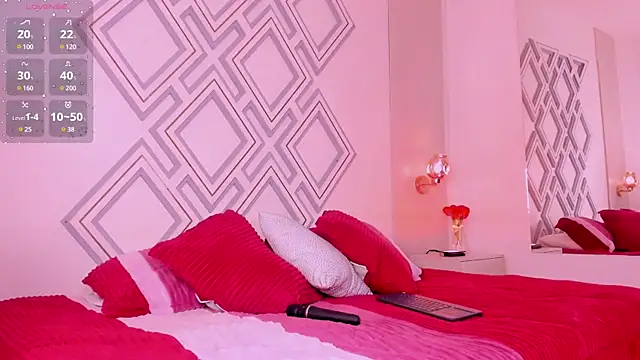  CurlyGirl  online show from 02-05-25, 08:14