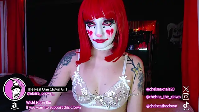 Snapshot of Eloise-brown chatting on 05-02-26, 06:57 Eloise-brown online show from 05-02-26, 06:57