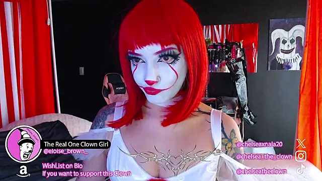 Snapshot of Eloise-brown chatting on 05-14-26, 06:47 Eloise-brown online show from 05-14-26, 06:47