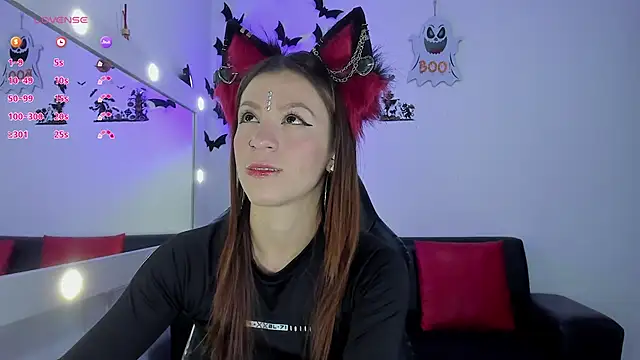 roxanne jones1 online show from 10-17-25, 07:49