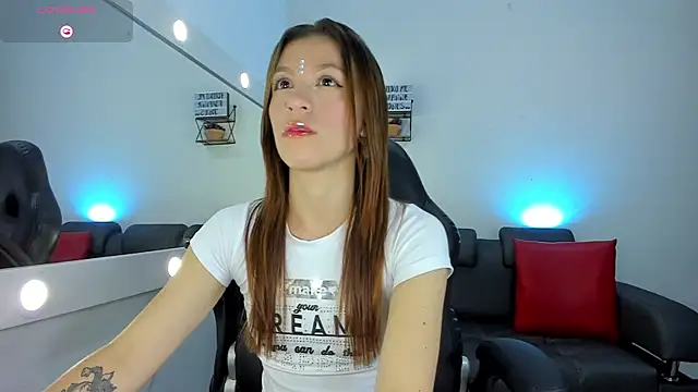 roxanne jones1 online show from 11-28-25, 08:11