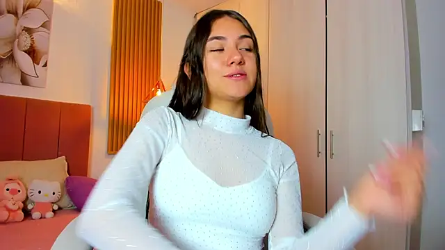 mia nevaeh online show from 12-28-24, 08:15