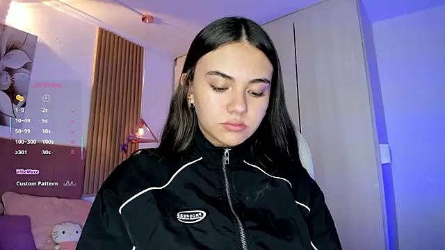 mia nevaeh online show from 03-26-26, 09:31