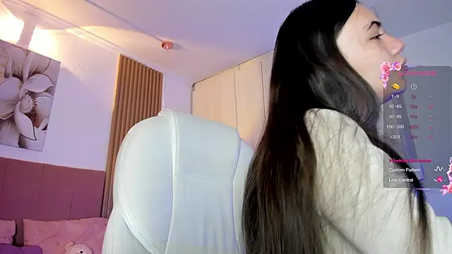 mia nevaeh online show from 04-25-26, 06:38