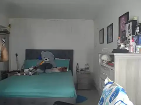 Corina hot online show from 12-11-24, 07:14