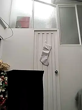 Corina hot online show from 12-14-24, 07:14