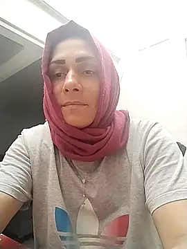 Corina hot online show from 12-20-24, 08:01