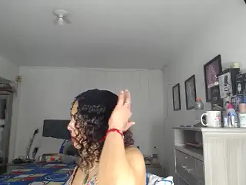 Corina hot online show from 12-26-24, 11:57