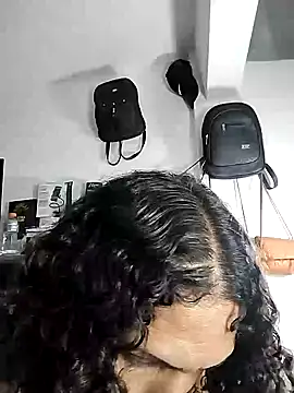 Corina hot online show from 01-05-25, 10:40