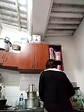 Corina hot online show from 01-10-25, 10:15