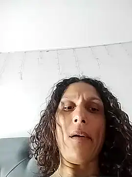 Corina hot online show from 01-14-25, 10:44